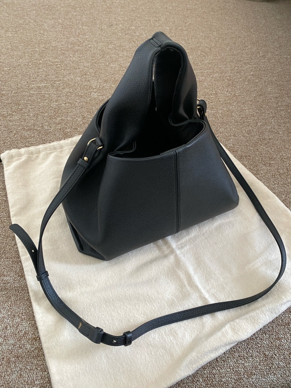 Black Women’s Polene Numéro Neuf Leather Bag